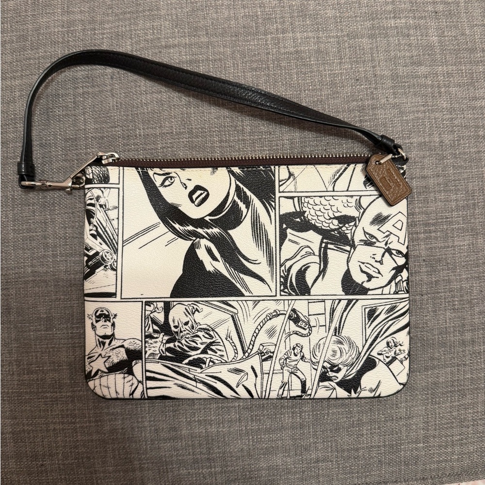 Coach x Marvel Gallery Pouch With Comic Book Print